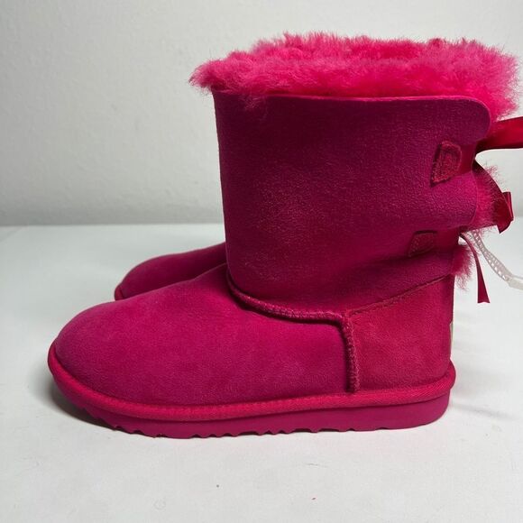 Ugg Mini Bailey Bow II Pink Azalea Fur Boots Big Kids Size 5 Women’s Size 6,5NWT - Picture 3 of 10